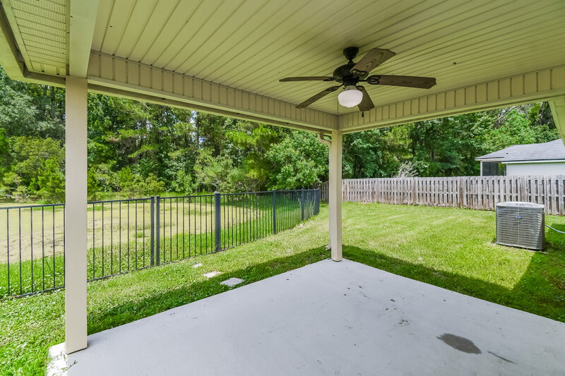 2,215/Mo, 15847 Rachel Creek Dr Jacksonville, FL 32218 Covered Patio View