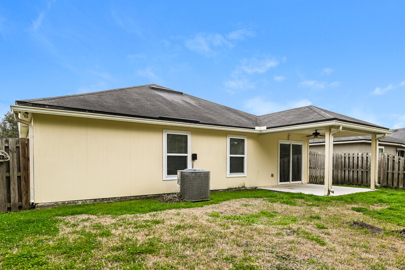 2,225/Mo, 15847 Rachel Creek Dr Jacksonville, FL 32218 Rear View