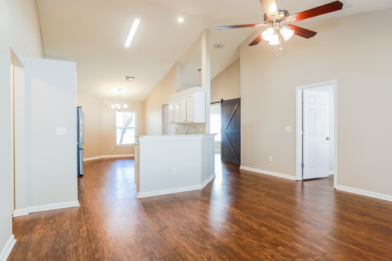 1,750/Mo, 1563 Bay Harbor Dr Fleming Island, FL 32003 Living Room View