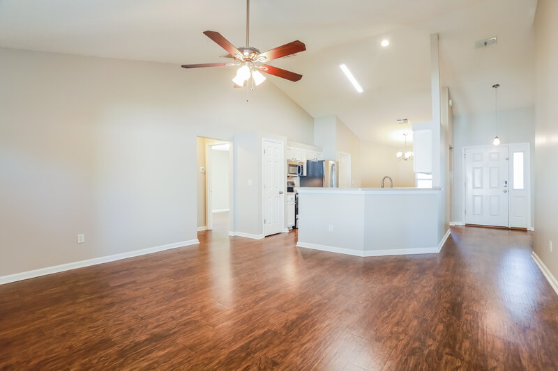 1,750/Mo, 1563 Bay Harbor Dr Fleming Island, FL 32003 Living Room View 3
