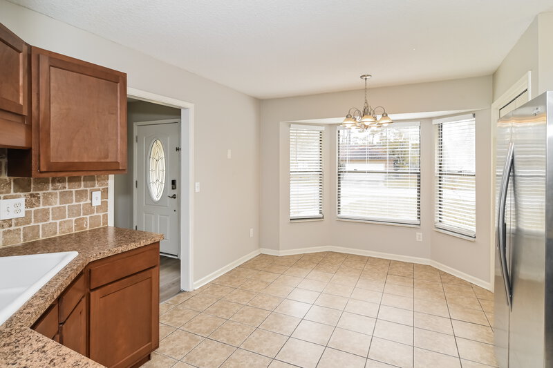 2,640/Mo, 8255 Spencers Trace Dr Jacksonville, FL 32244 Kitchen View 2