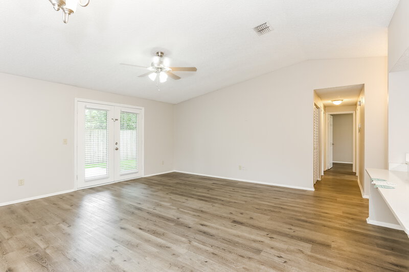 1,905/Mo, 10752 Knottingby Dr Jacksonville, FL 32257 Misc View 3