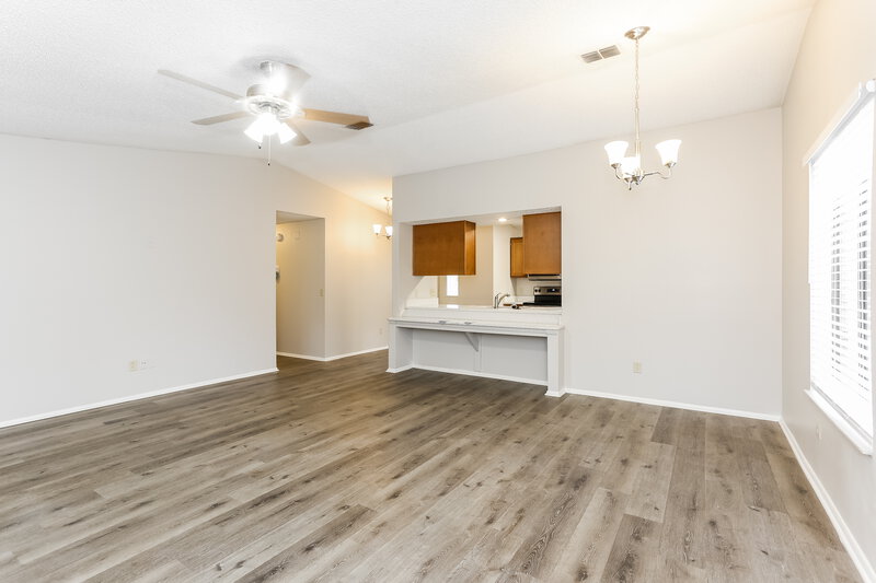 1,905/Mo, 10752 Knottingby Dr Jacksonville, FL 32257 Misc View 4
