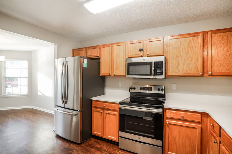 1,815/Mo, 10596 Indigo Hills Ln Jacksonville, FL 32221 Kitchen View 2