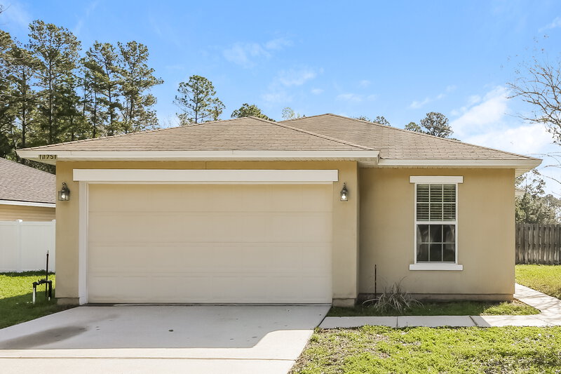 1,815/Mo, 11751 Pleasant Creek Dr Jacksonville, FL 32218 External View