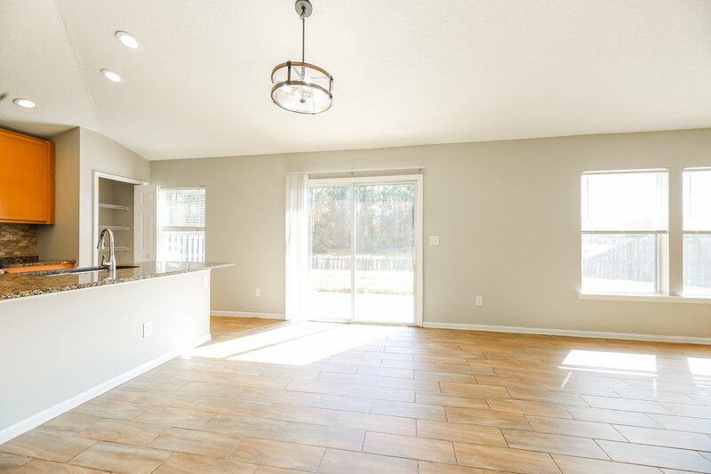 1,815/Mo, 11751 Pleasant Creek Dr Jacksonville, FL 32218 Dining Room View