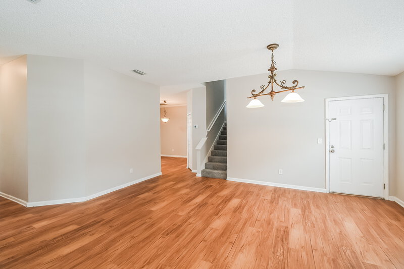 1,895/Mo, 3475 Shelley Dr Green Cove Springs, FL 32043 Dining Room View 2