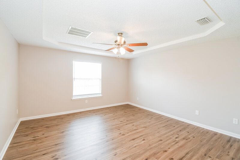 1,895/Mo, 3475 Shelley Dr Green Cove Springs, FL 32043 Main Bedroom View