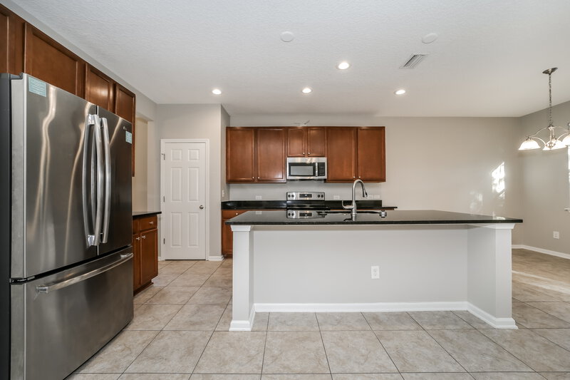 2,930/Mo, 1606 Creek Point Blvd Jacksonville, FL 32218 Kitchen View