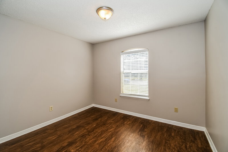 1,750/Mo, 8173 Pilgrims Trace Dr N Jacksonville, FL 32244 Bedroom View