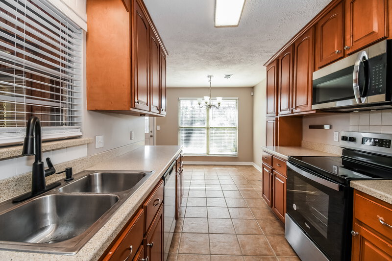 1,995/Mo, 1486 Freckles Ct Orange Park, FL 32073 Kitchen View