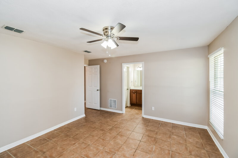 1,995/Mo, 1486 Freckles Ct Orange Park, FL 32073 Main Bedroom View