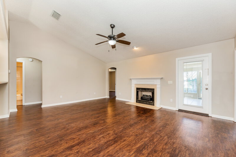 2,010/Mo, 1124 Native Dancer Ct Jacksonville, FL 32218 Living Room View