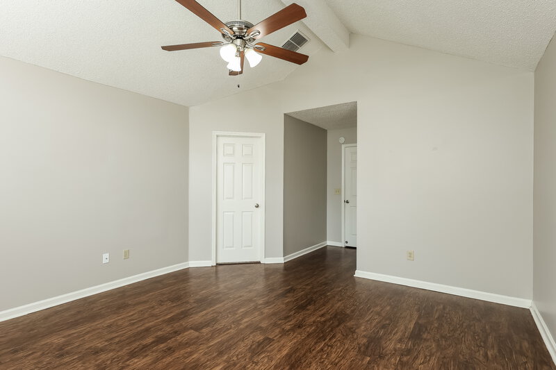 2,035/Mo, 2977 Tuscarora Trl Middleburg, FL 32068 Main Bedroom View