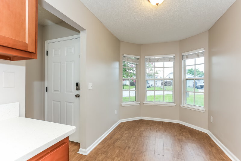1,835/Mo, 8736 Townsquare Dr Jacksonville, FL 32216 Breakfast Nook View