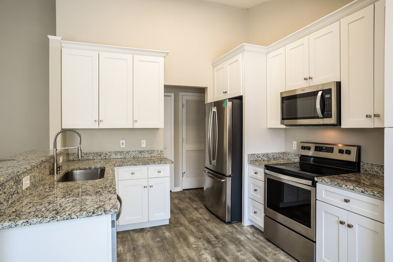 1,705/Mo, 8507 Long Meadow Ct Jacksonville, FL 32244 Kitchen View