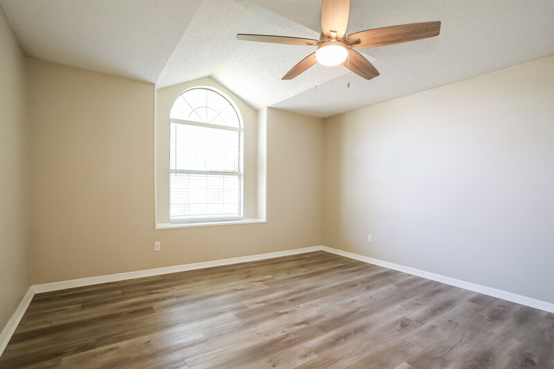 1,705/Mo, 8507 Long Meadow Ct Jacksonville, FL 32244 Main Bedroom View