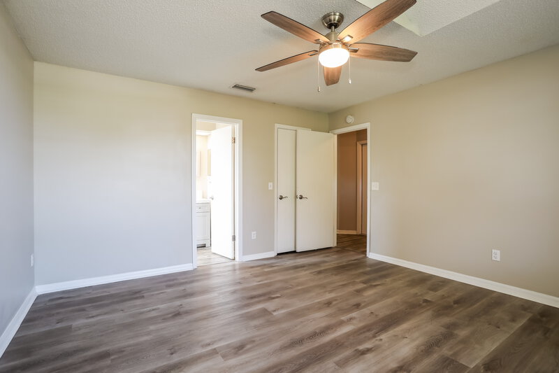 1,705/Mo, 8507 Long Meadow Ct Jacksonville, FL 32244 Main Bedroom View 2