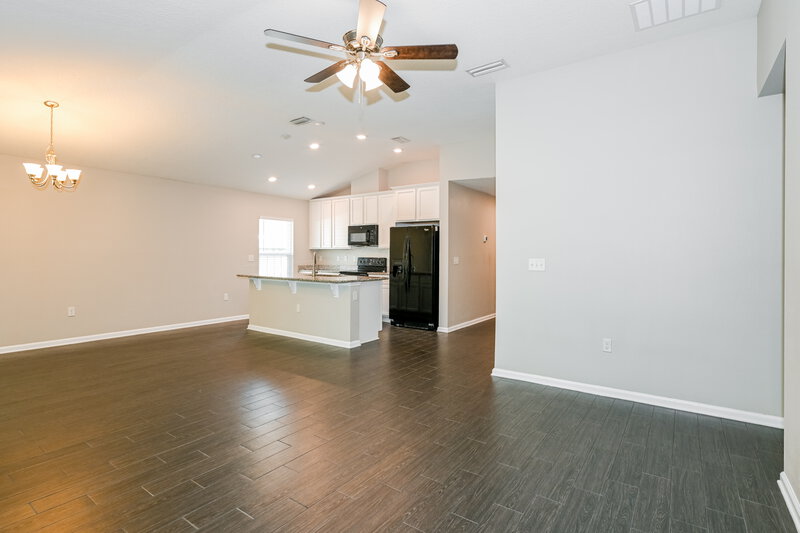 1,755/Mo, 3020 Angora Bay Dr Middleburg, FL 32068 Living Room View 2