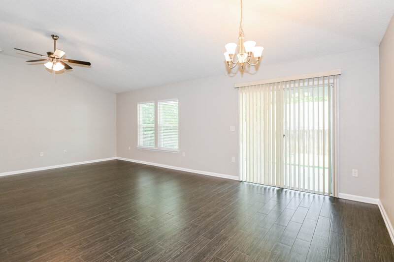 1,755/Mo, 3020 Angora Bay Dr Middleburg, FL 32068 Dining Room View