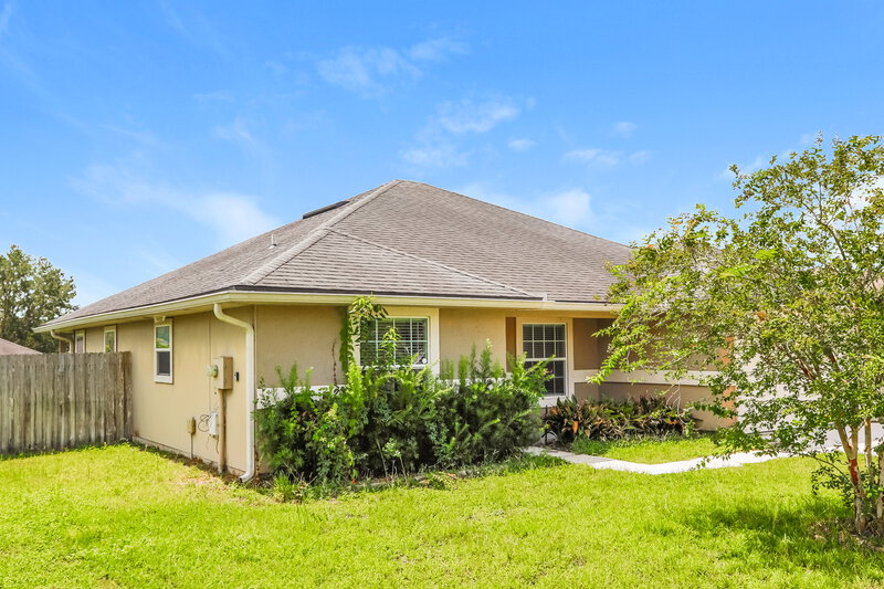 2,020/Mo, 3163 Pine Haven Dr Middleburg, FL 32068 Front View