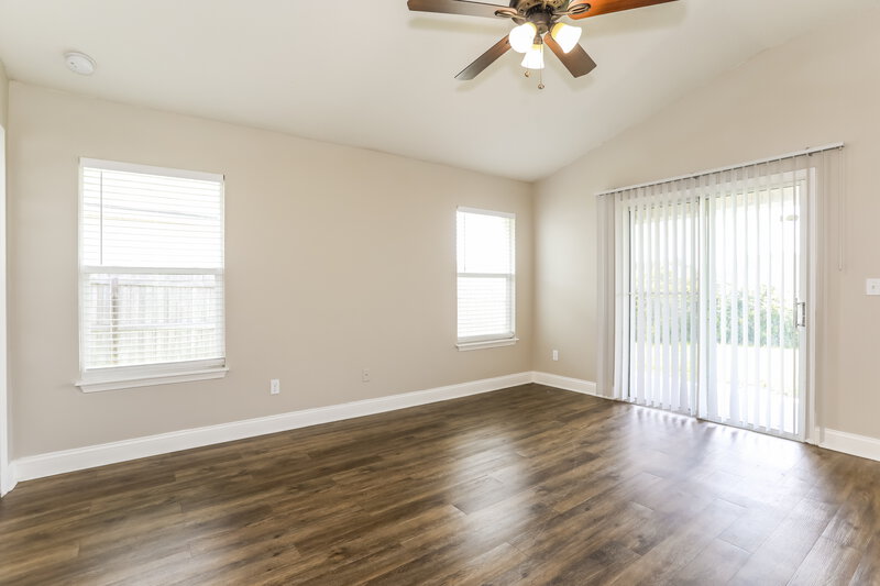 2,020/Mo, 3163 Pine Haven Dr Middleburg, FL 32068 Living Room View