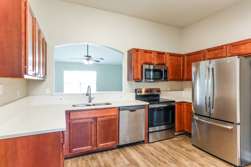 2,020/Mo, 3163 Pine Haven Dr Middleburg, FL 32068 Kitchen View