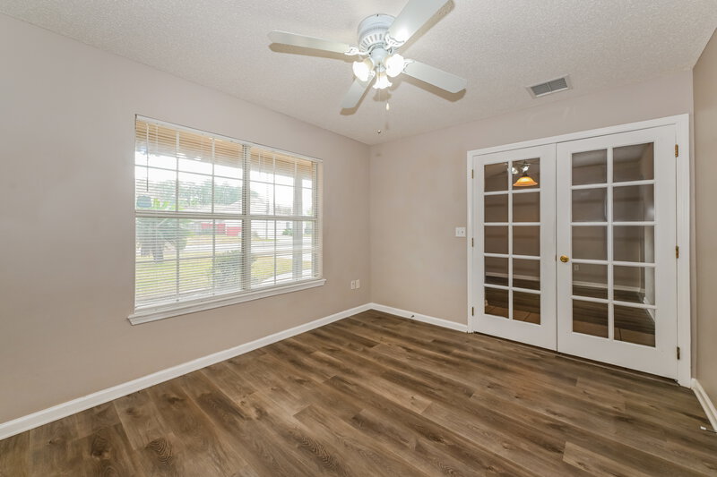 1,710/Mo, 3278 Chad Bourne Dr Green Cove Springs, FL 32043 Living Room View