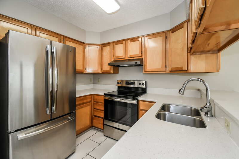 1,705/Mo, 1664 Tall Timber Dr Fleming Island, FL 32003 Kitchen View 3