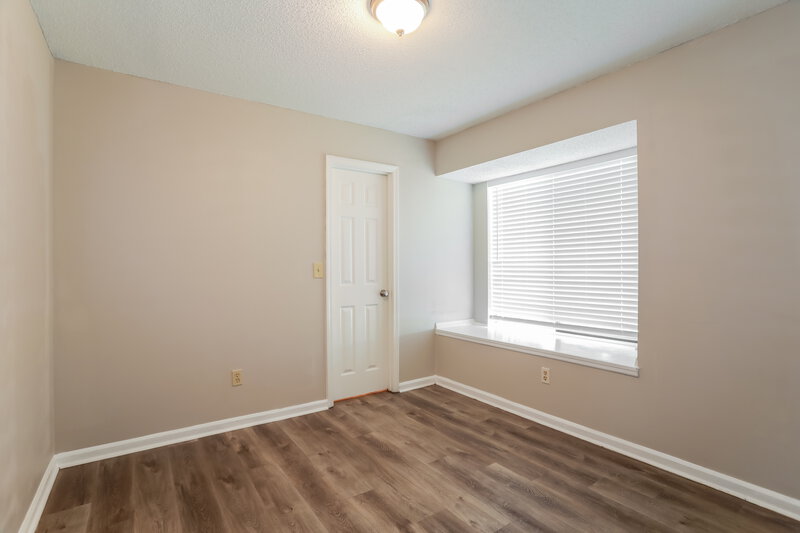 1,605/Mo, 8228 Honeysuckle Ln Jacksonville, FL 32244 Bedroom View