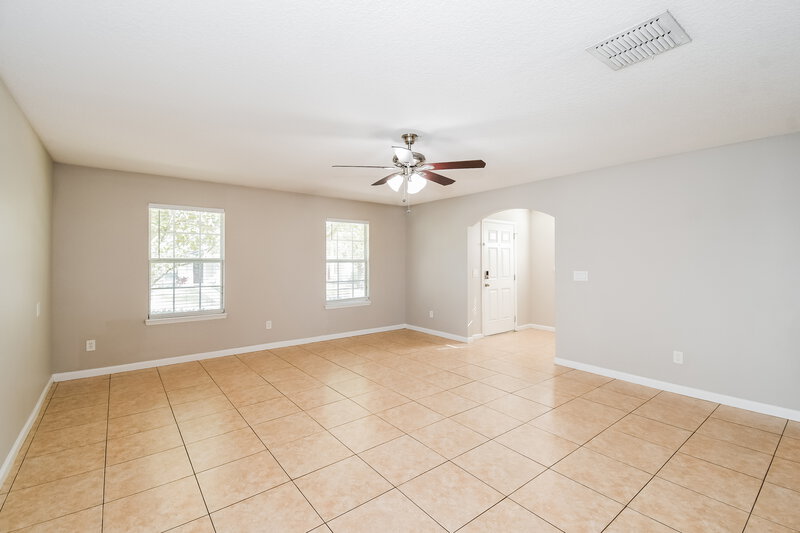 2,090/Mo, 734 Celebration Ln Middleburg, FL 32068 Living Room View
