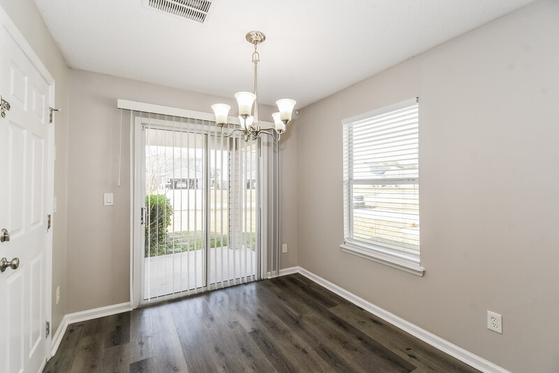 2,090/Mo, 734 Celebration Ln Middleburg, FL 32068 Dining Room View