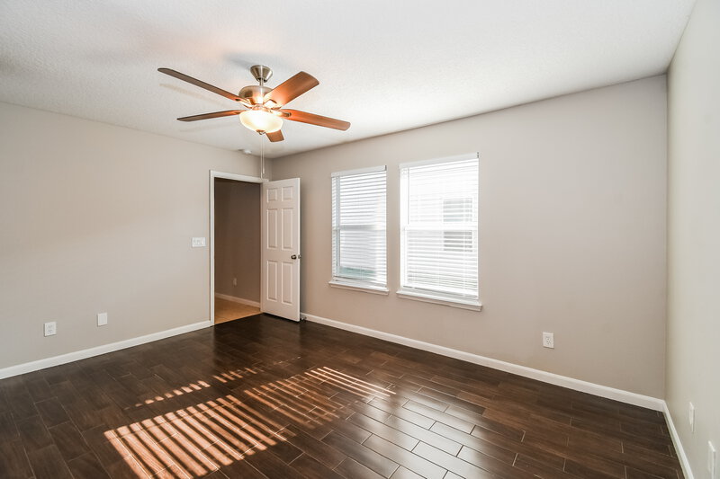 2,090/Mo, 734 Celebration Ln Middleburg, FL 32068 Main Bedroom View 2