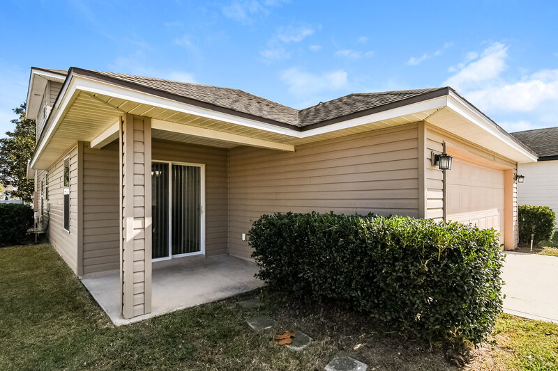 2,090/Mo, 734 Celebration Ln Middleburg, FL 32068 Rear View