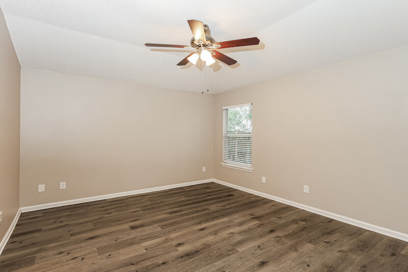 1,740/Mo, 1817 Penzance Pkwy Middleburg, FL 32068 Main Bedroom View 2