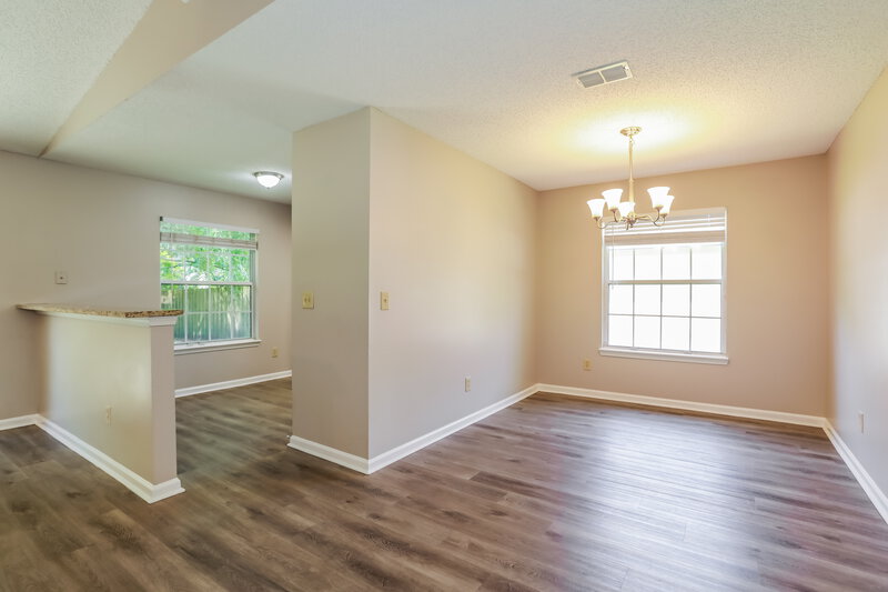 2,360/Mo, 12772 Glade Springs Dr S Jacksonville, FL 32246 Dining Room View