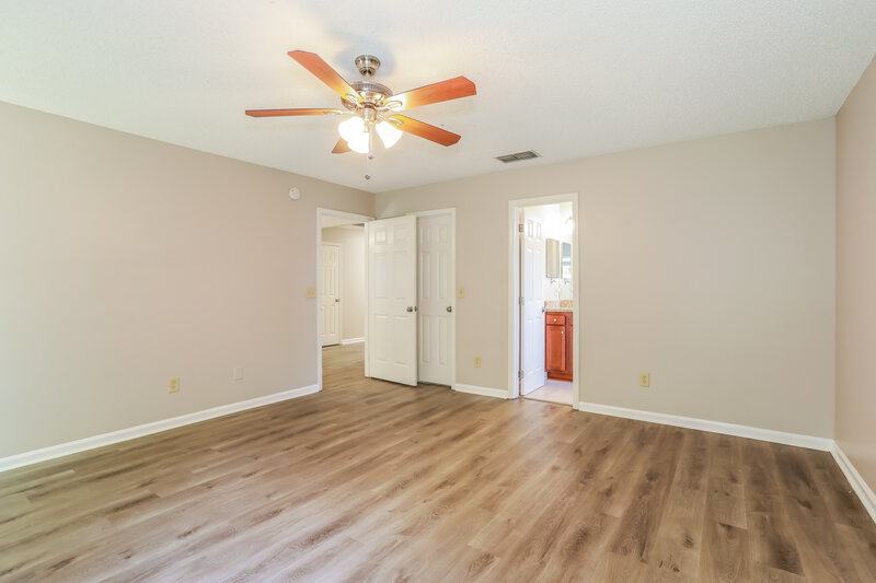 2,360/Mo, 12772 Glade Springs Dr S Jacksonville, FL 32246 Main Bedroom View 2