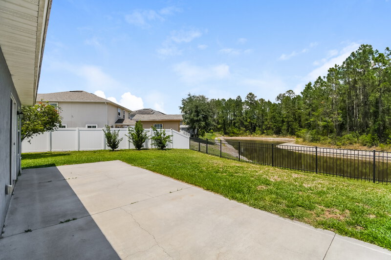 2,150/Mo, 11701 Carson Lake Dr Jacksonville, FL 32221 Rear View