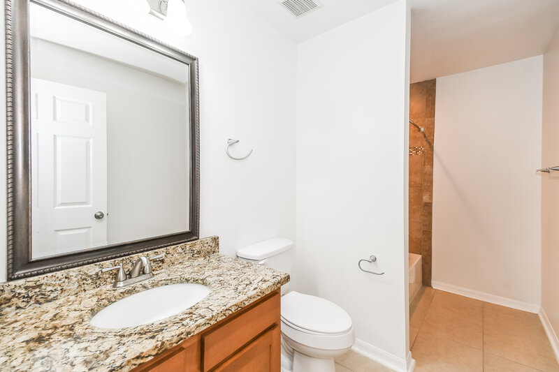 2,185/Mo, 3490 White Wing Rd Orange Park, FL 32073 Bathroom View