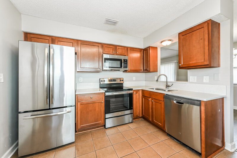 1,790/Mo, 7974 Amandas Crossing Dr E Jacksonville, FL 32244 Kitchen View