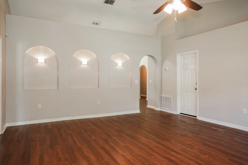 2,180/Mo, 3424 Steelgate Ct Middleburg, FL 32068 Living Room View 2