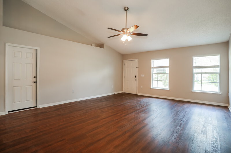 2,180/Mo, 3424 Steelgate Ct Middleburg, FL 32068 Living Room View 3