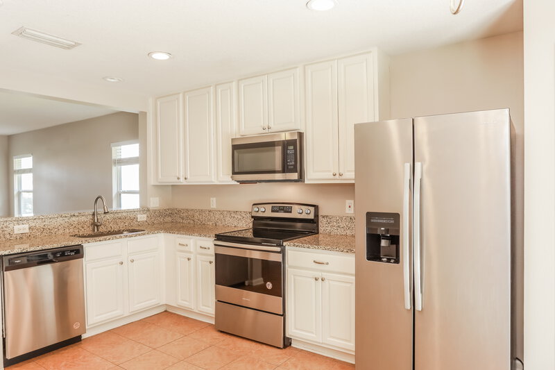 1,695/Mo, 1975 Tomahawk Dr Middleburg, FL 32068 Kitchen View