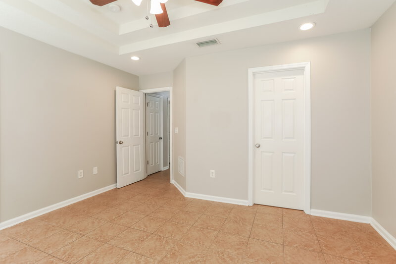 1,695/Mo, 1975 Tomahawk Dr Middleburg, FL 32068 Main Bedroom View 2