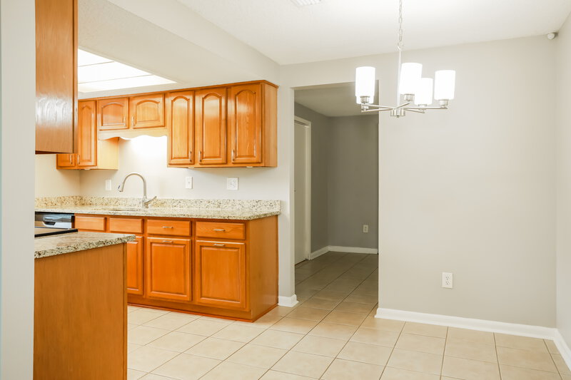 1,700/Mo, 2834 Tanglewood Blvd Orange Park, FL 32065 Dining Room View