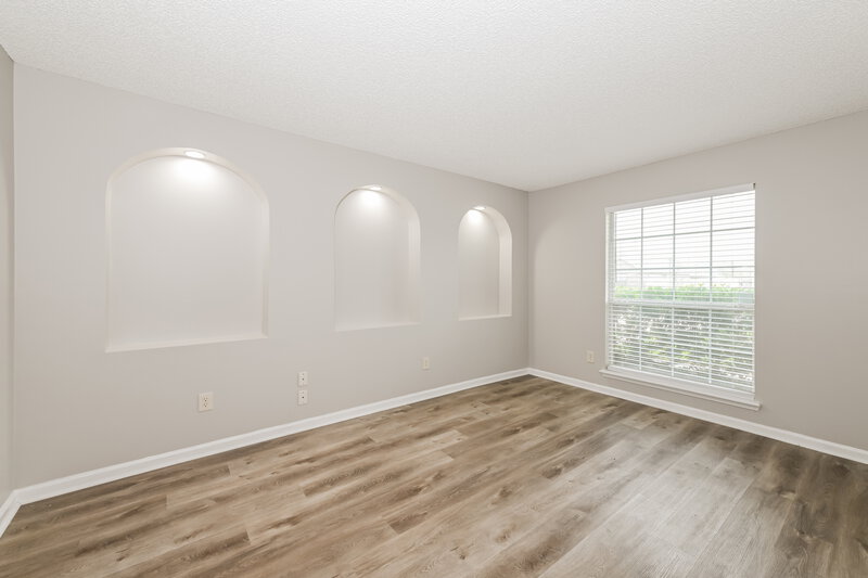 1,925/Mo, 550 Whitfield Rd Jacksonville, FL 32221 Family Room View