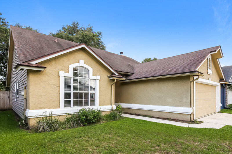 2,150/Mo, 1455 Beecher Ln Orange Park, FL 32073 Front View