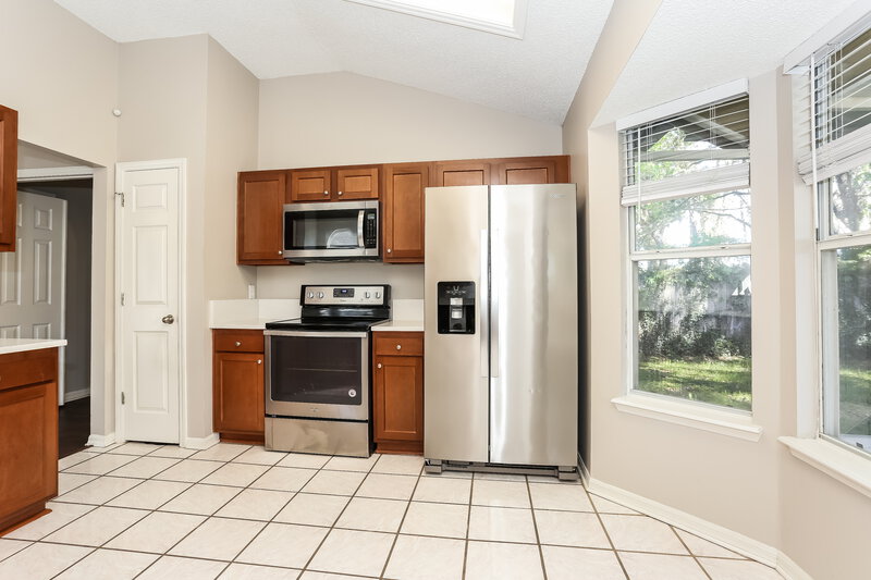 2,880/Mo, 1455 Beecher Ln Orange Park, FL 32073 Kitchen View