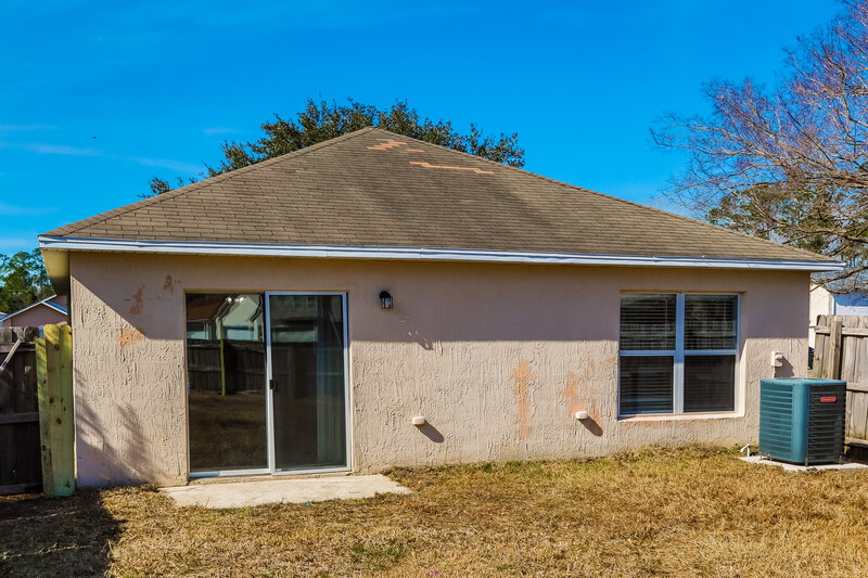 2,240/Mo, 3640 Alec Drive Middleburg, FL 32068 Rear View