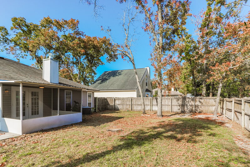 1,635/Mo, 8051 Mactavish Way W Jacksonville, FL 32244 Rear View 2